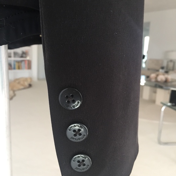 Black ladies silk Designer jacket - Picture 3 of 4